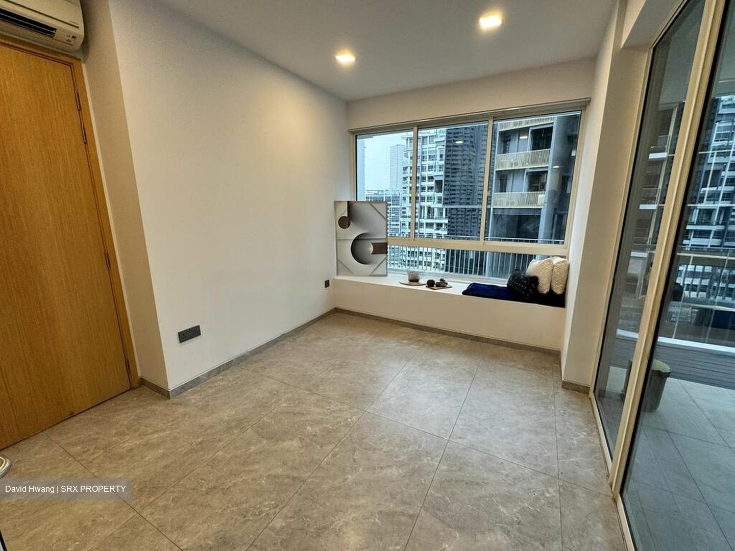 The Peak @ Cairnhill II (D9), Apartment #466473461